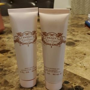 Bath & shower gel with body lotion